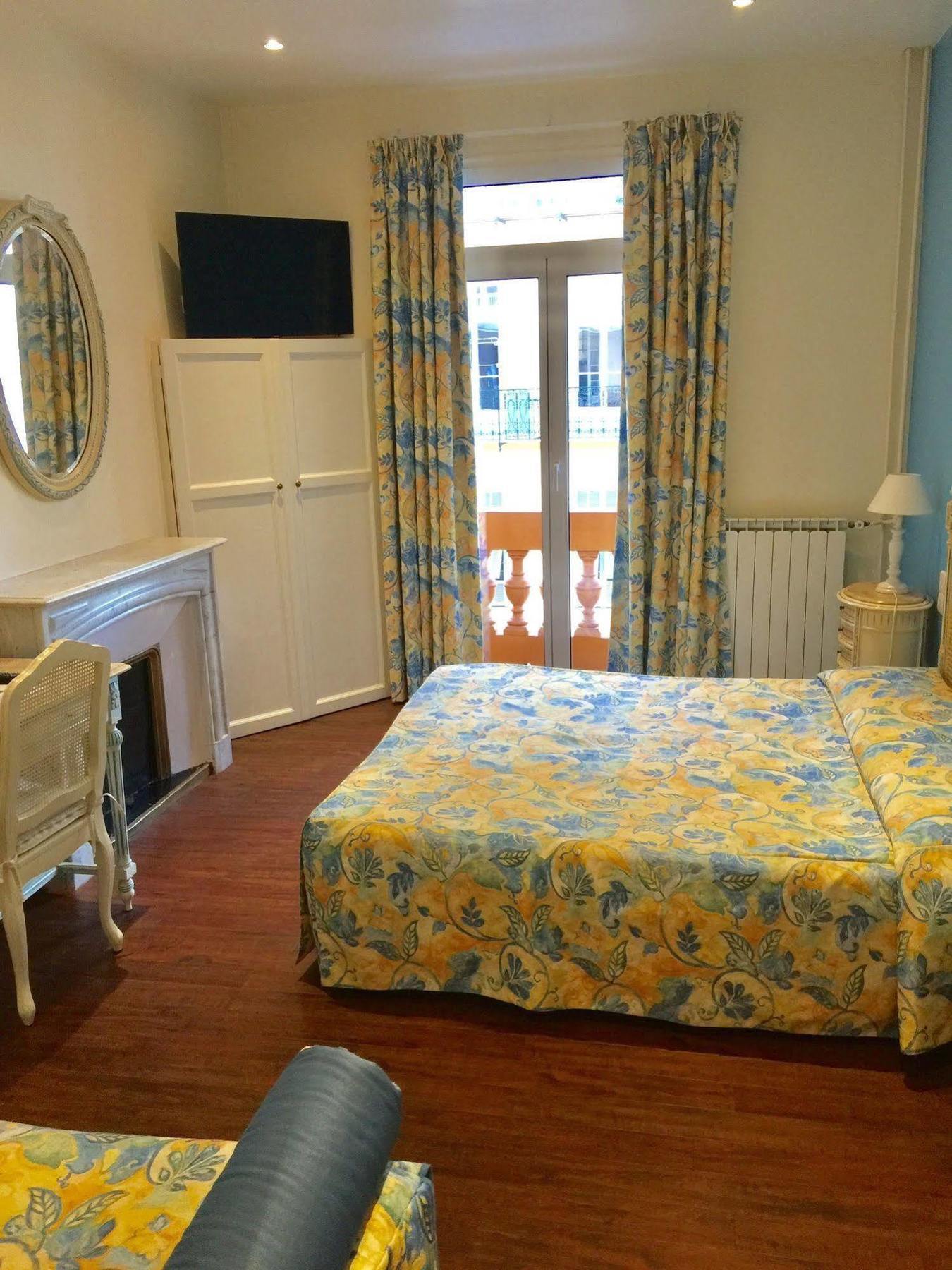 Hotel Lepante 2*